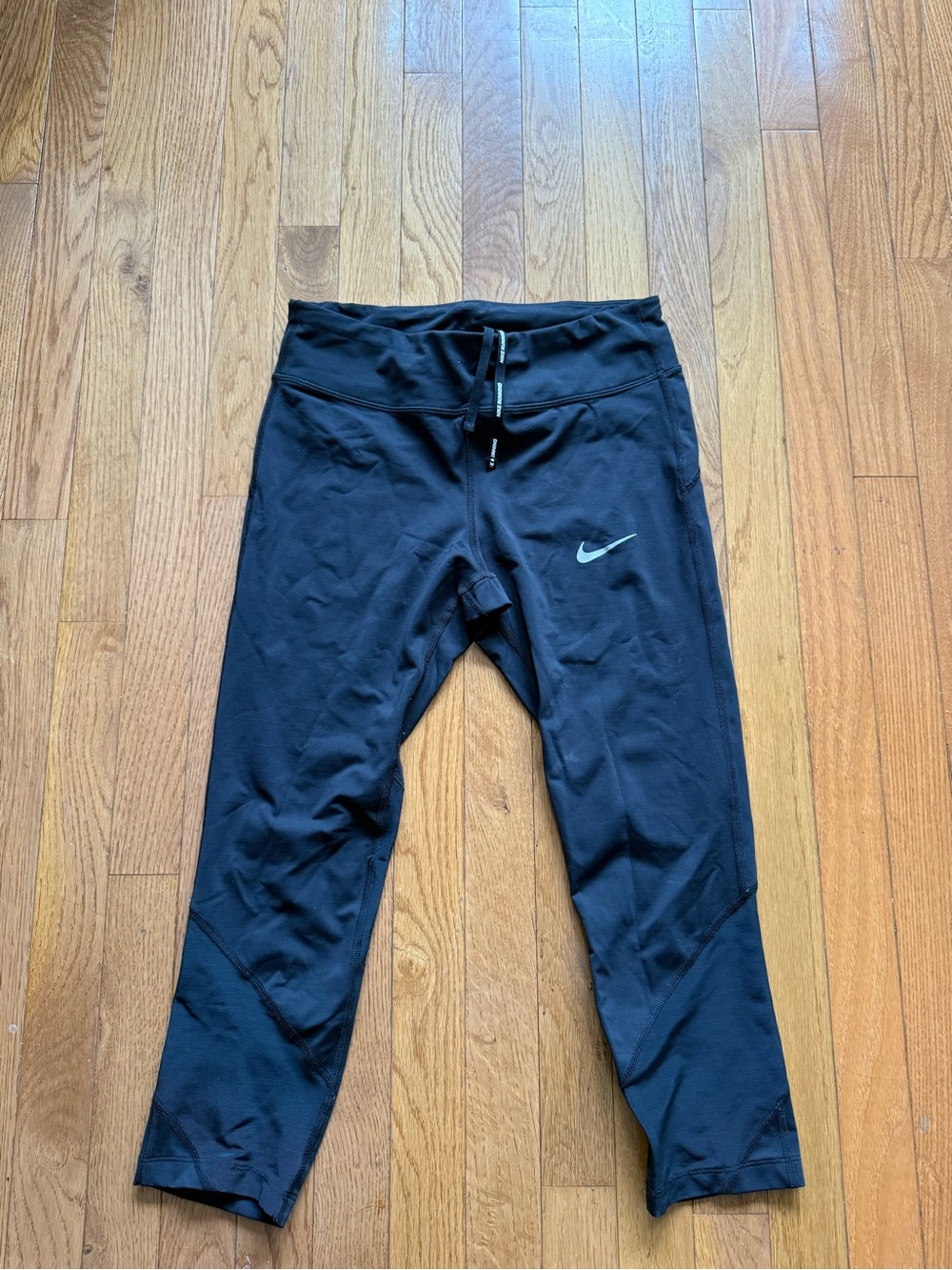 Nike Dri Fit Women Cropped Leggings size Medium Black
